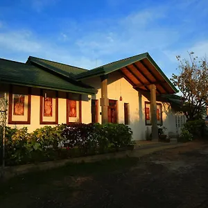 https://sky-lodge.kandyhotelsnow.com