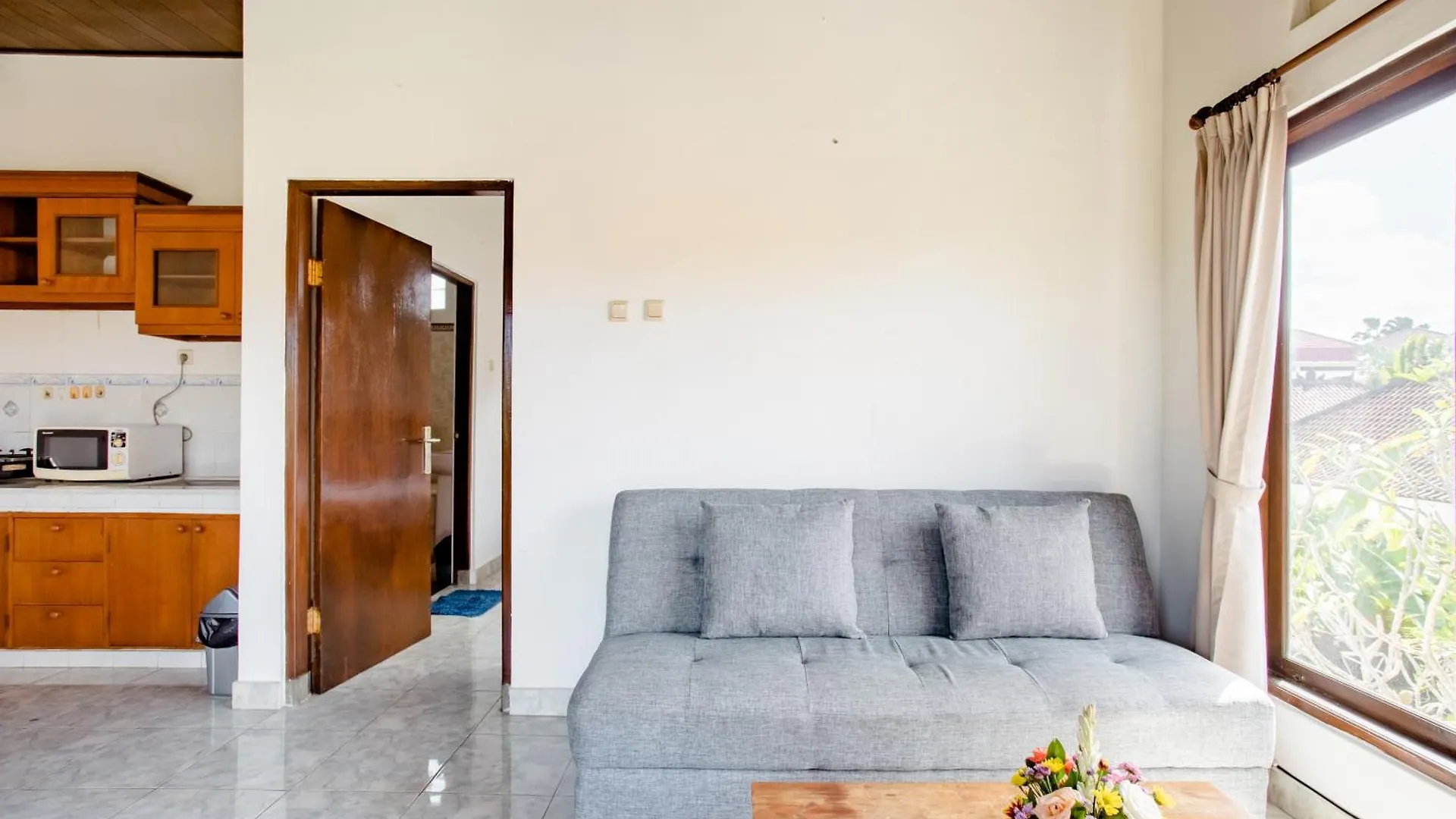 *** Vendégház Rumah Akira Seminyak Indonézia